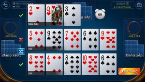 Người chơi sẽ dùng 13 lá bài xếp thành 3 chi
